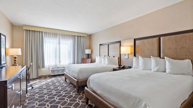 Standard Queen Room