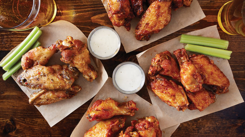 Chicken wings with ranch dressing